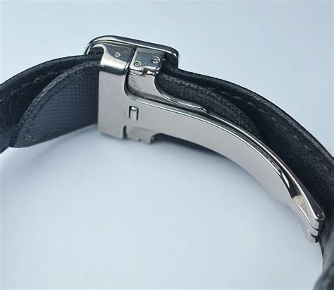 cartier bandje wisselen|cartier watch strap change.